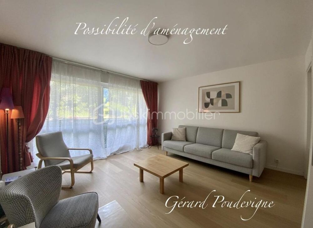 Appartement lumineux proche commodités. Calme