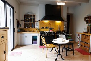  Maison à vendre 10 pièces 324 m²