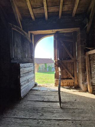  Remise / Grange � vendre 2 pi�ces 175 m�