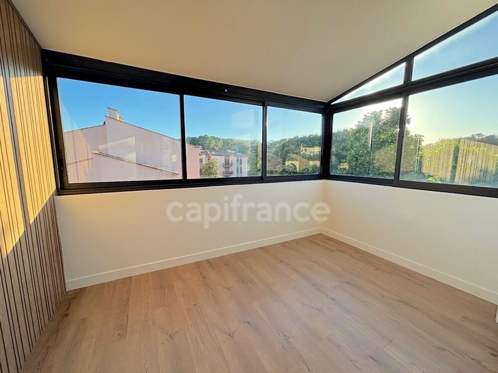 Appartement à vendre 2 pièces MOUGINS (06)