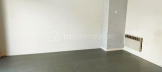  Immeuble à vendre 12 pièces 242 m²