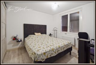  Immeuble à vendre 11 pièces 300 m²