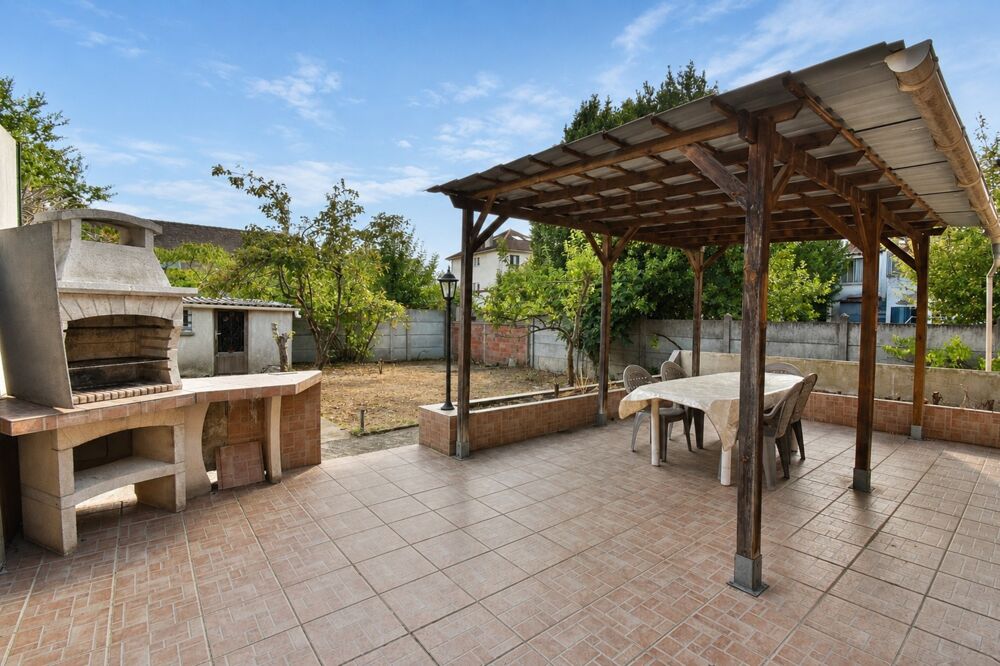 Vente Maison Maison à vendre 4 pièces 2 chambres  - Plain pied -Sous-sol total à Morsang sur Orge Morsang sur orge