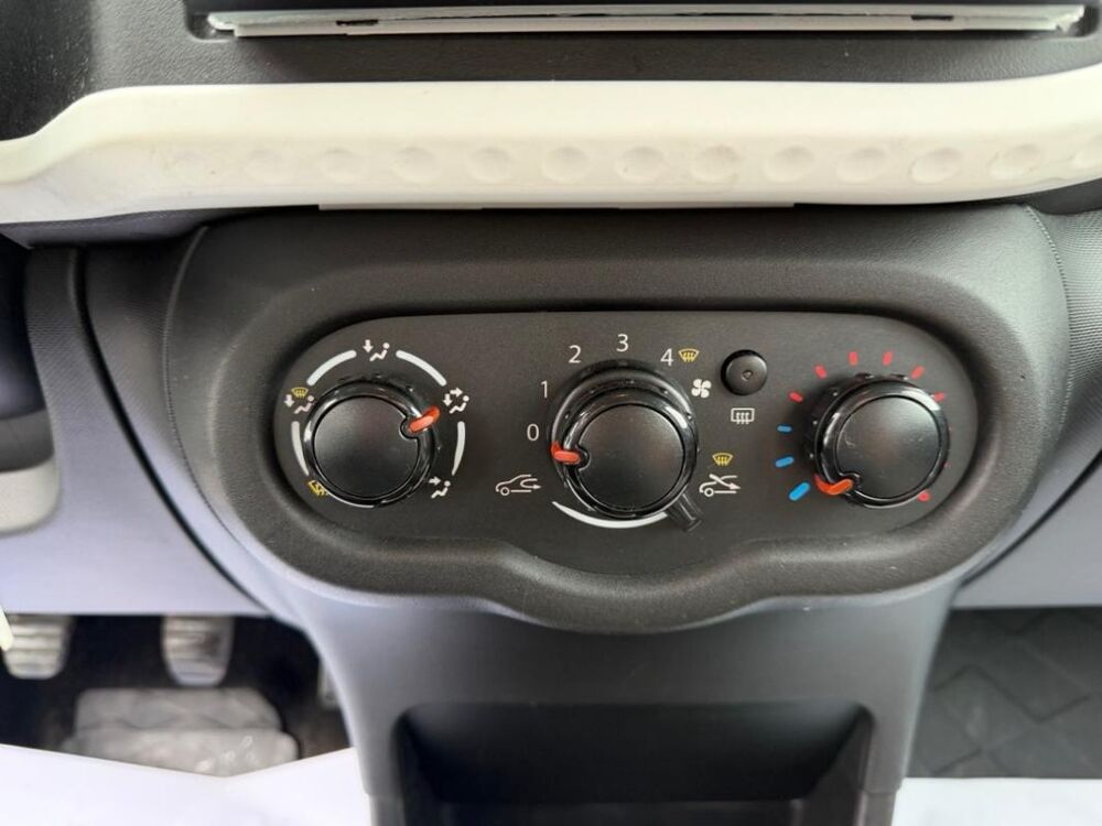 Twingo III 1.0 SCe 70 E6C Life 2018 occasion 91650 Breuillet