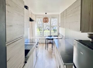  Appartement � vendre 5 pi�ces 88 m�