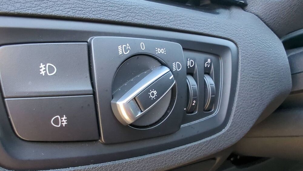 X1 sDrive 18i 140 DCT7 Business - Automatique 2021 occasion 78000 Versailles