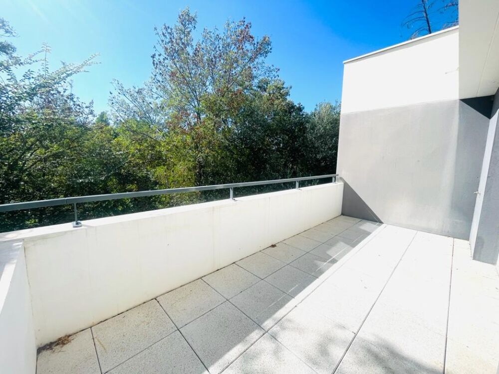 Location Appartement T3 avec terrasse et parking à MONTPELLIER Montpellier
