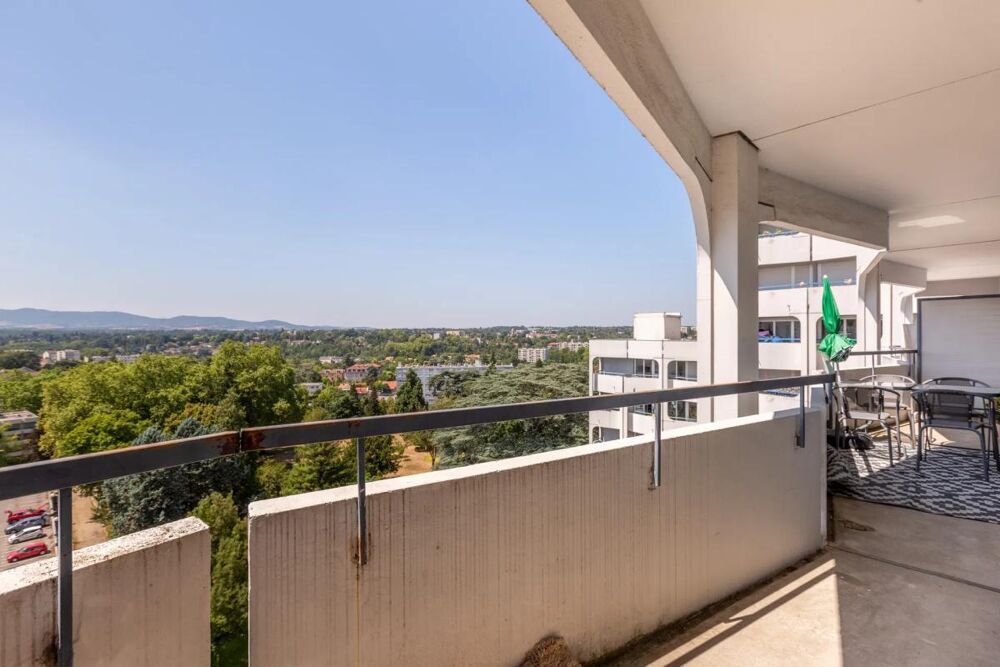 Appartement familial 6 pièces de 116 m² avec vue dégagée  Lyon