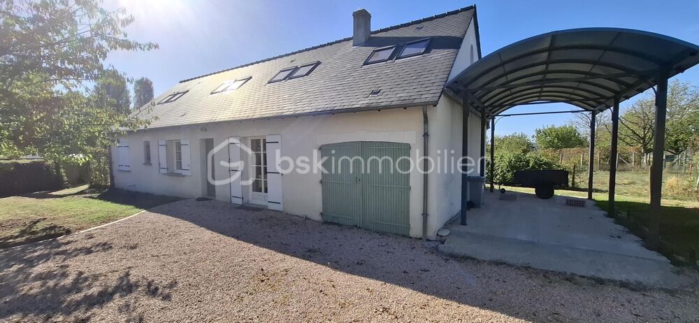 Vente Maison Exclusivité BSK Immobilier!  Maison traditionnelle spacieuse de 140 m2 dans un environnement paisible Saint laurent en gatines