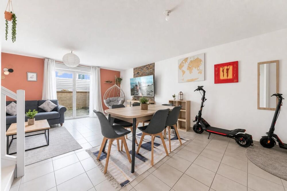 Vente Maison Maison de 4 pièces de 75 m² à Vénissieux Venissieux
