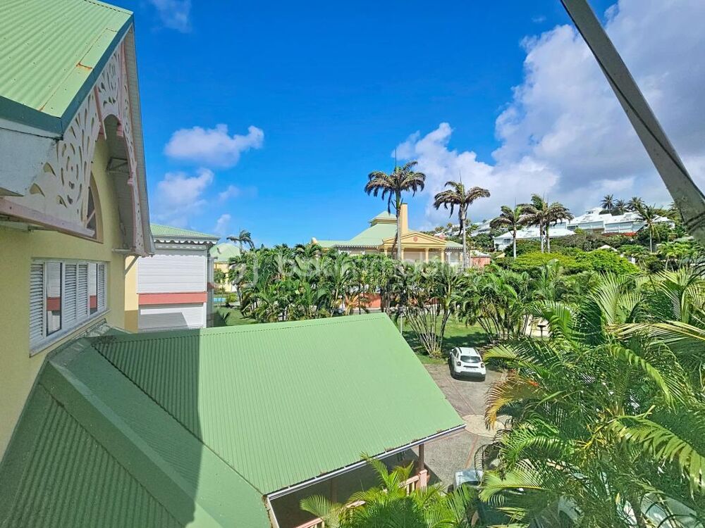 Vente Appartement Appartement + local lingerie dans résidence avec piscine et plage à pied Saint francois