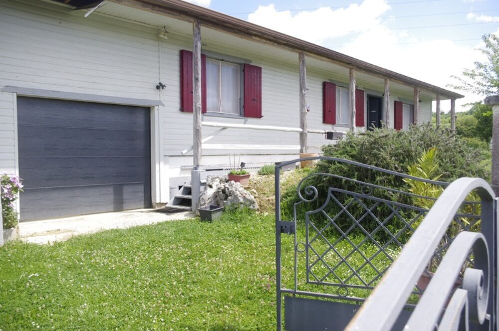 Vente Maison Maison à vendre 5 pièces proche de VIC-FEZENSAC (32)terrain 1185 m² avec garage Vic fezensac
