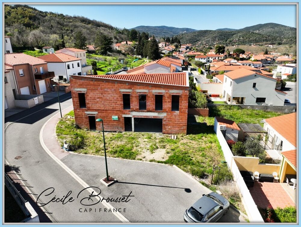 Maison darchitecte hors deau à personnaliser  4 pièces  123 m²  Terrain 347 m² piscinable  Céret 66400