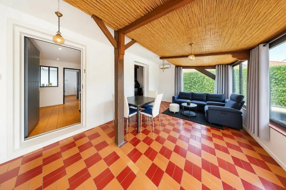 Maison de 6 pièces - 4 chambres de 155 m² à Chéroy