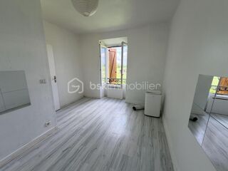  Duplex/triplex à vendre 4 pièces 74 m²