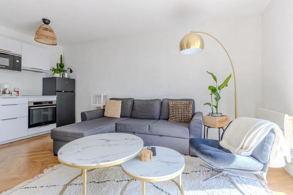 Vente Appartement T2 rénové avec parking et balcon - 40 m2 - Bruges Bruges