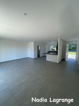  Maison à louer 5 pièces 97 m²