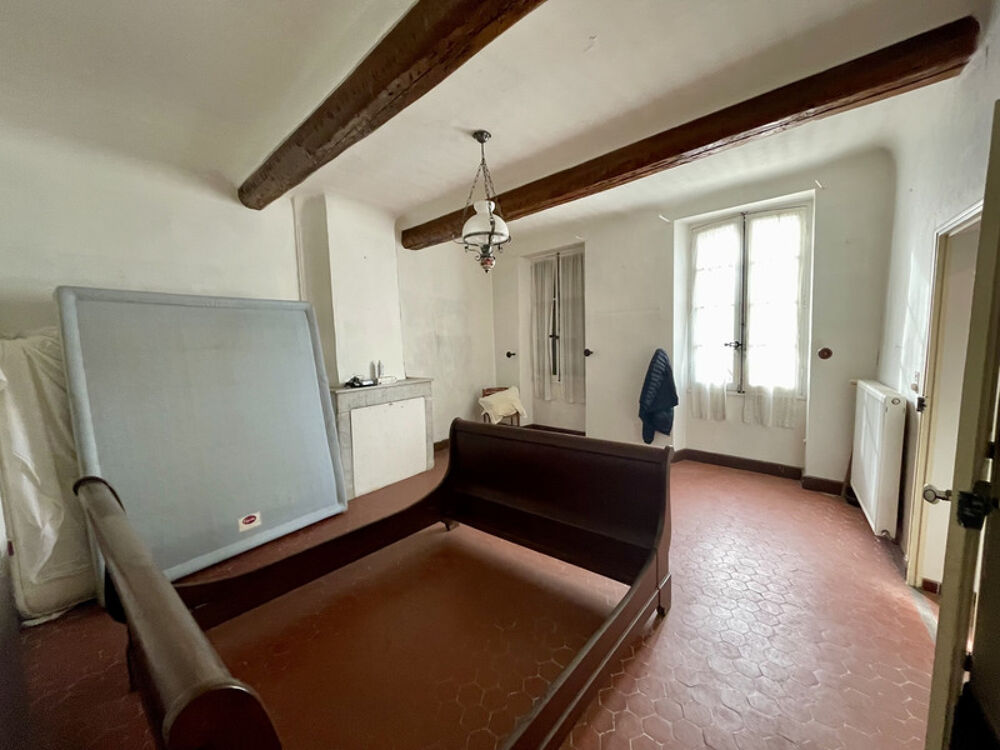 MAISON A RENOVER 160m2 + COMBLES AMENAGEABLES DE 75m2