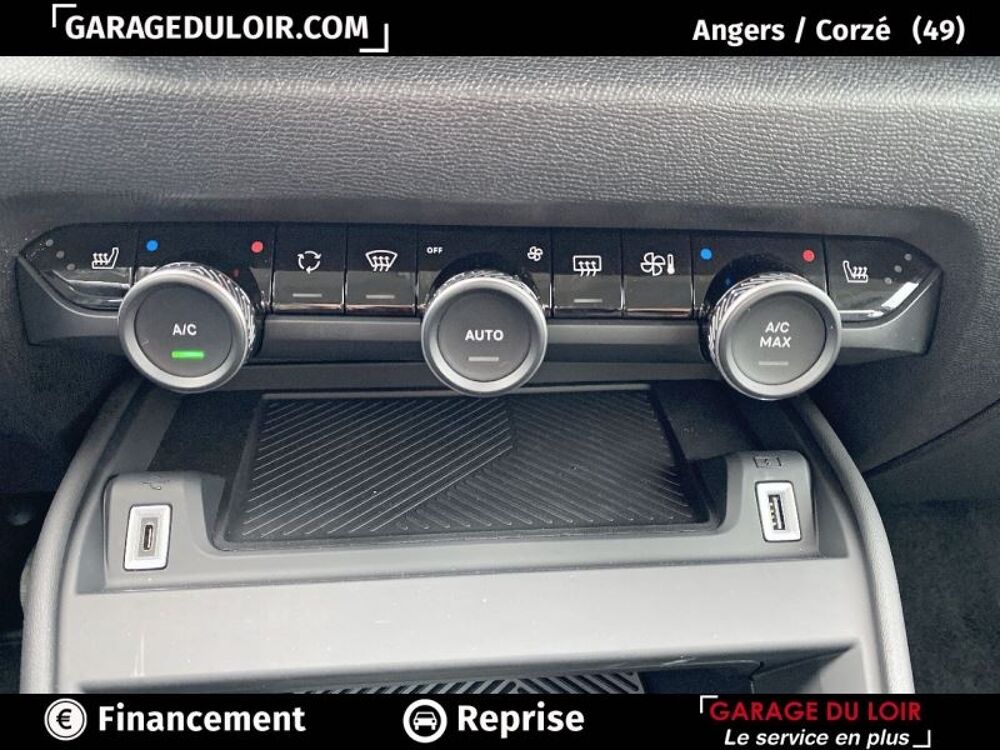 C4 III PureTech 130 S&S BVM6 Feel 2021 occasion 49140 Corz&eacute;