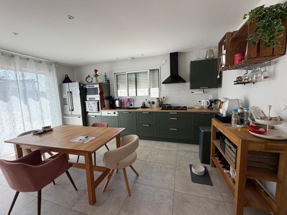 Vente Villa LES MAGNILS REIGNIERS (85400) - BEUGNE L'ABBE - VILLA PLAIN PIED 2020 GRAND CONFORT 3 CHAMBRES SUR 724M² Les magnils reigniers