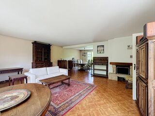  Maison à vendre 10 pièces 236 m²