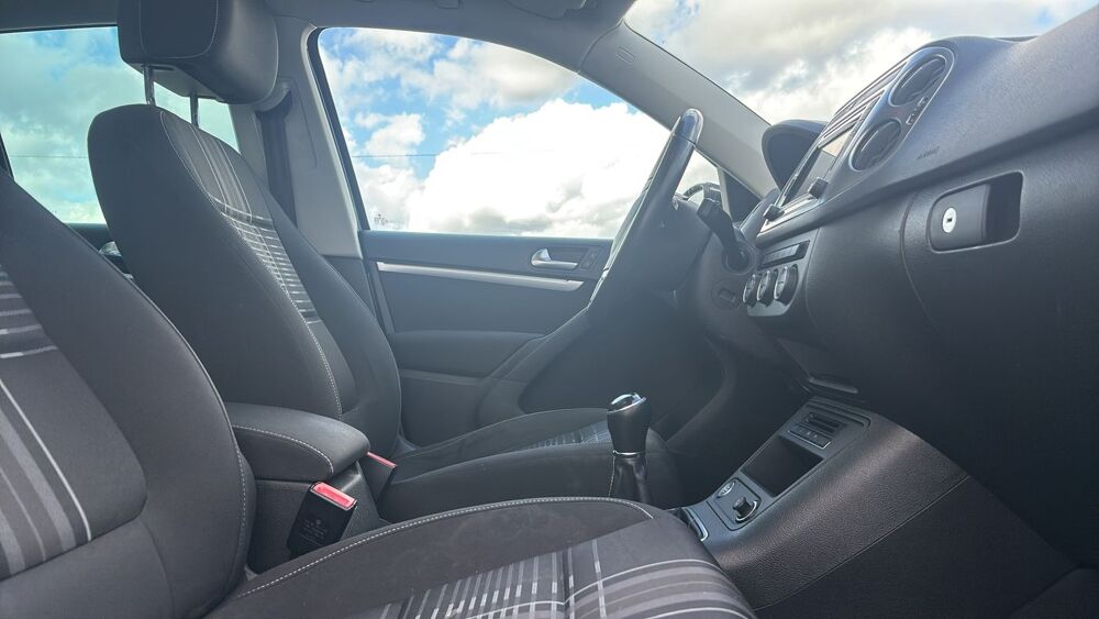 Tiguan 2.0 TDI 110 Technology Sportline - 5 places Toit ouvrant 2016 occasion 33500 Libourne