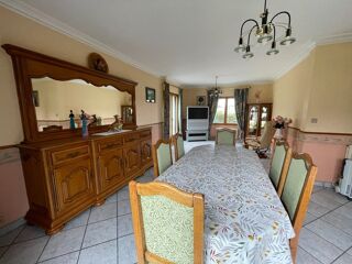  Maison  vendre 8 pices 160 m