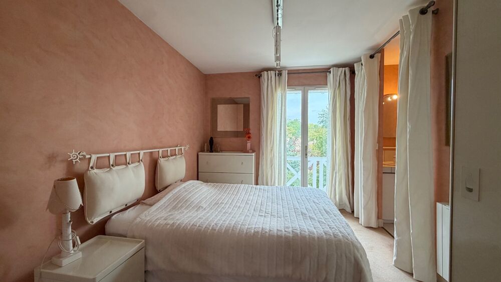 à vendre  Propriété/château Gradignan (33170)