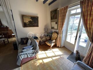  Maison � vendre 8 pi�ces 300 m�