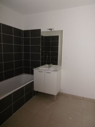  Appartement � louer 3 pi�ces 60 m�