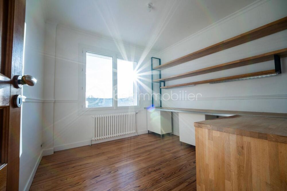 � vendre  Maison L'Isle-d'Abeau (38080)