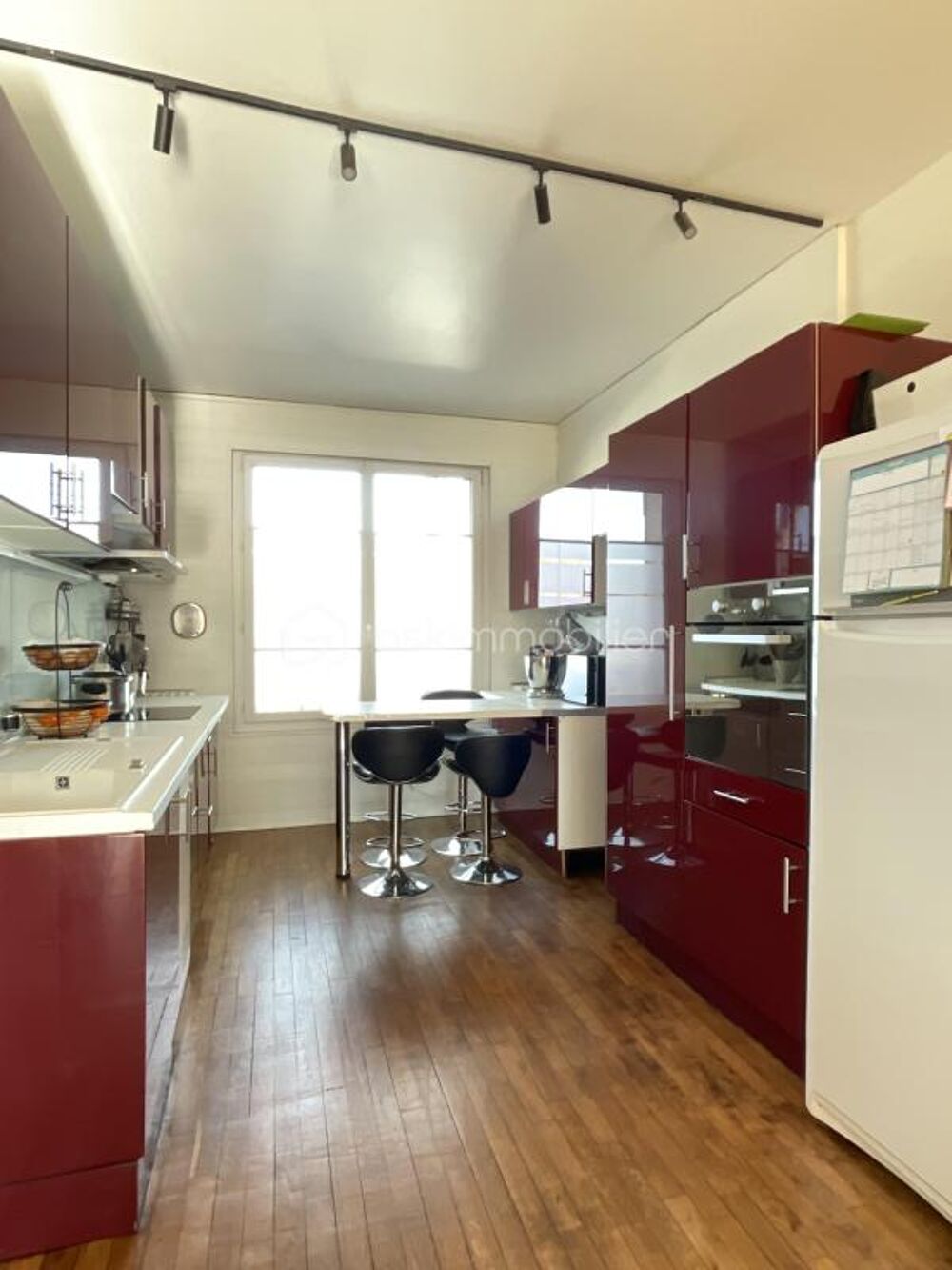 MAISON FAMILIALE 119 m²  CENTRE-VILLE DE TRAPPES  JARDIN  PROCHE GARE