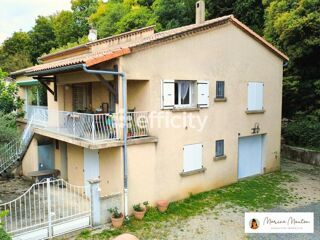  Villa à vendre 8 pièces 174 m²