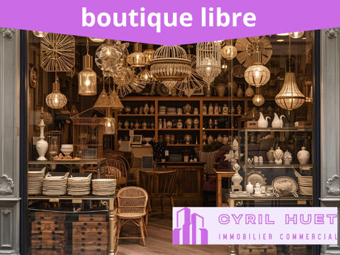 SAINTE MAXIME - Local commercial 60 m&sup2;, Location 2000 83120 Sainte maxime