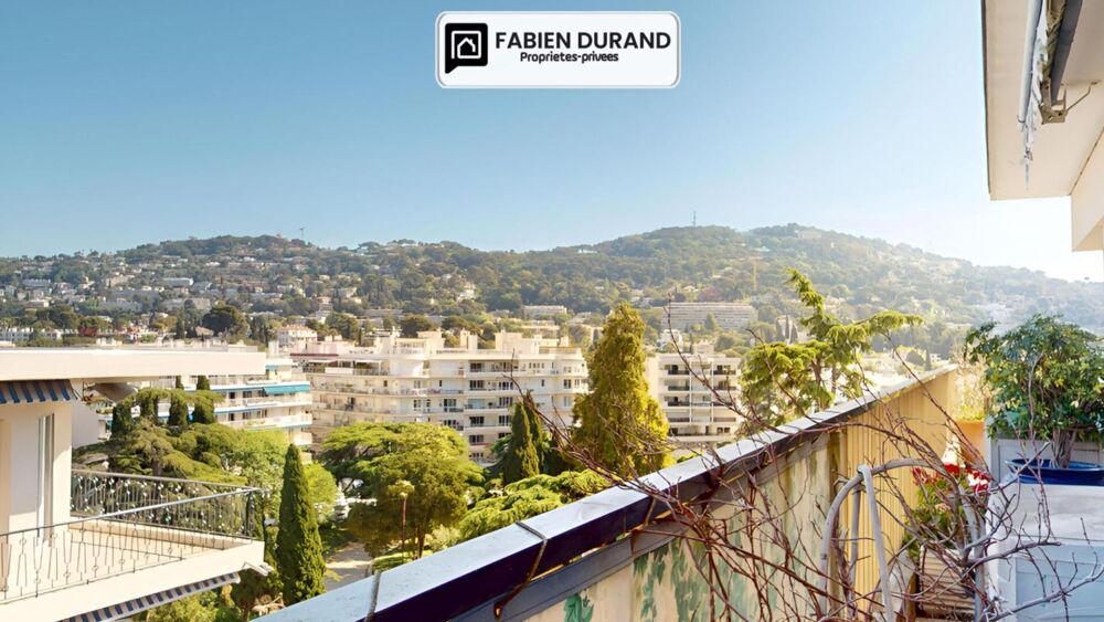 Vente Appartement Superbe 4 pièces dernier étage vue panoramique sur tout Cannes avec garage Cannes