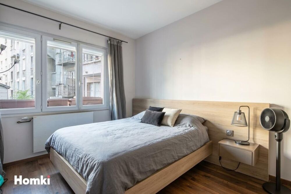 Vente Appartement Appartement T3 de 92 m² à Grenoble 38000, Rue Thiers Grenoble