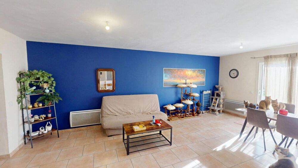 À vendre , Quartier recherché, Environnement campagne ,Villa récente avec dépendance