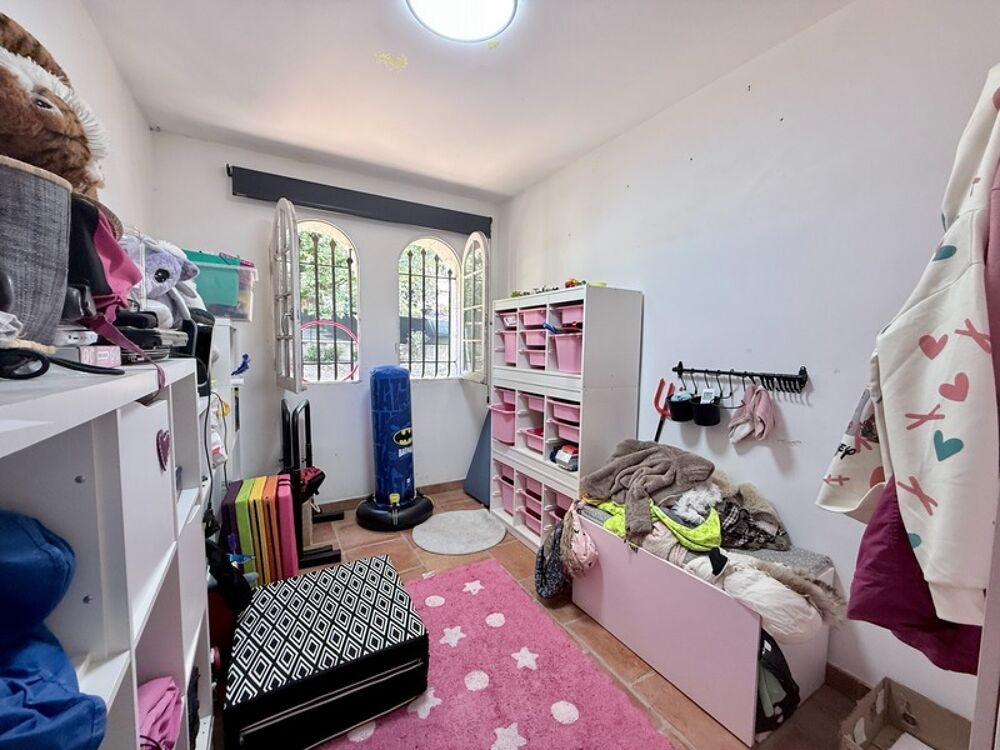 à vendre  Maison Vallauris (06220)