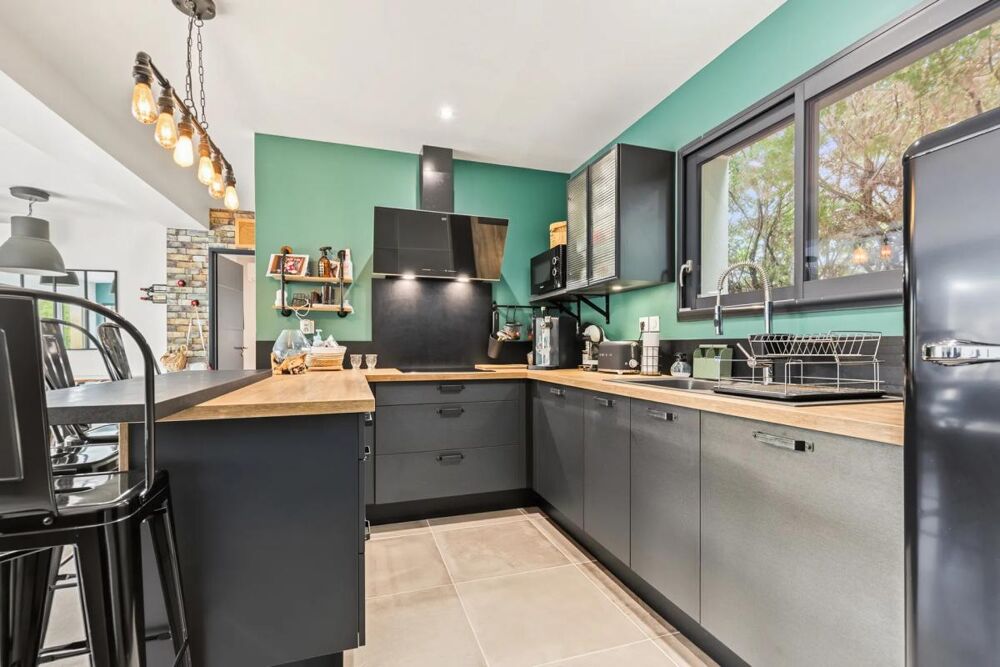 Vente Propriété/Château Ensemble immobilier de 2 maisons : Grande maison T5 de 118m2 et seconde maison T4 de 68 m2 Saint etienne du gres