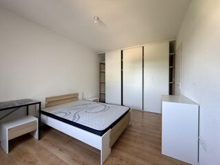  Appartement à louer 2 pièces 48 m²