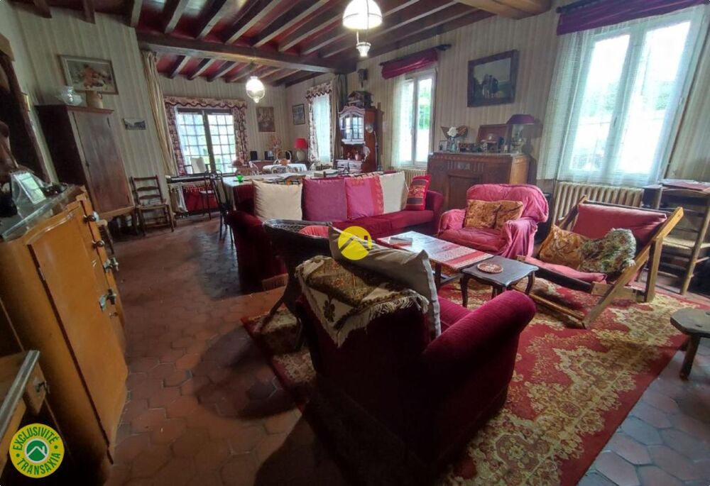 MAISON DE VILLAGE ET DEPENDANCE