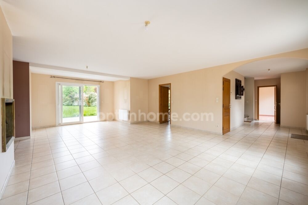 Maison à vendre 6 pièces AMENUCOURT (95)