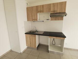  Appartement à louer 3 pièces 63 m²
