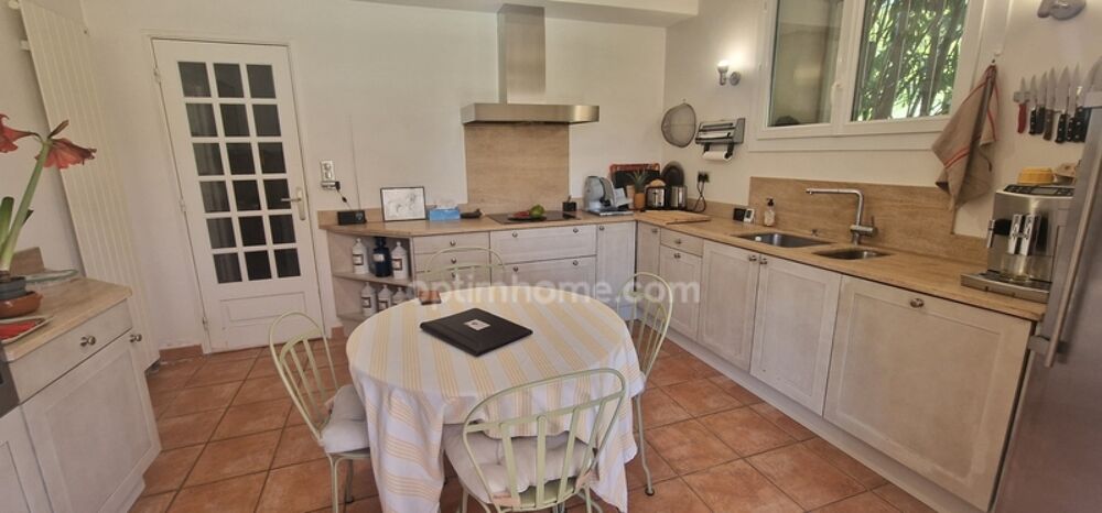 � vendre  Villa Saint-Mitre-les-Remparts (13920)