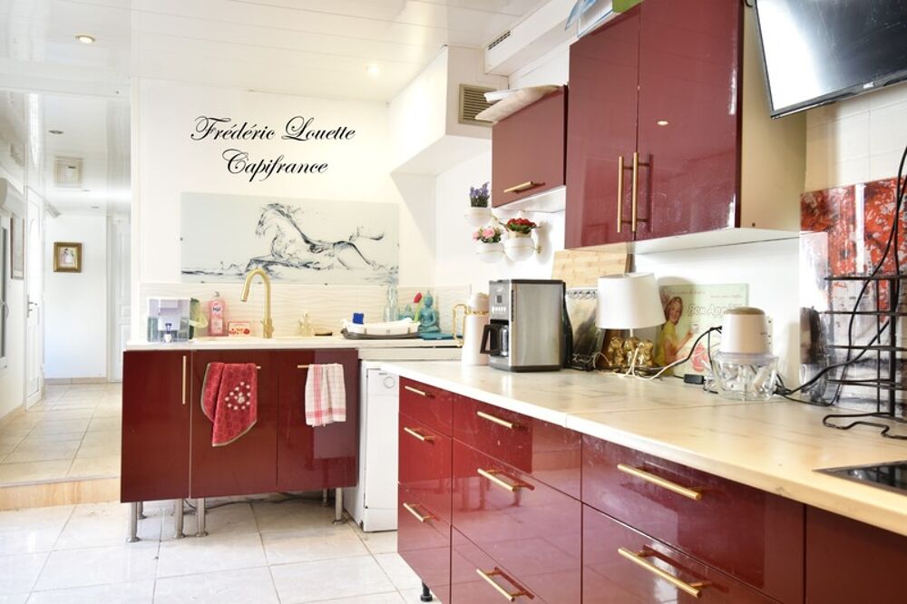 Vente Maison Maison à vendre MAISON ATYPIQUE DE 218 M² AU CŒUR D'UN VILLAGE CHAMPENOIS, 8 pièces MAREUIL SUR AY (51) Mareuil sur ay