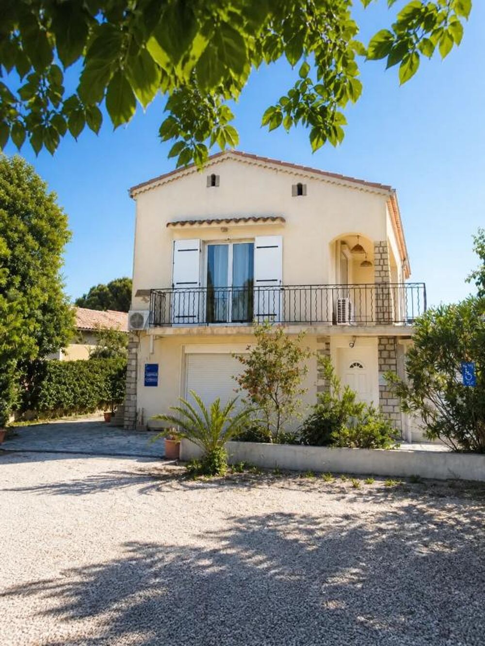 Vente Maison Maison de 9 pièces de 246 m² à Velaux Velaux