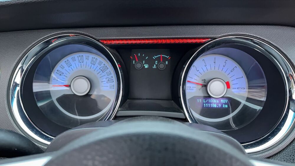 Mustang 5 3.7 V6 305 BVA Cabriolet - Automatique 2010 occasion 84000 Avignon