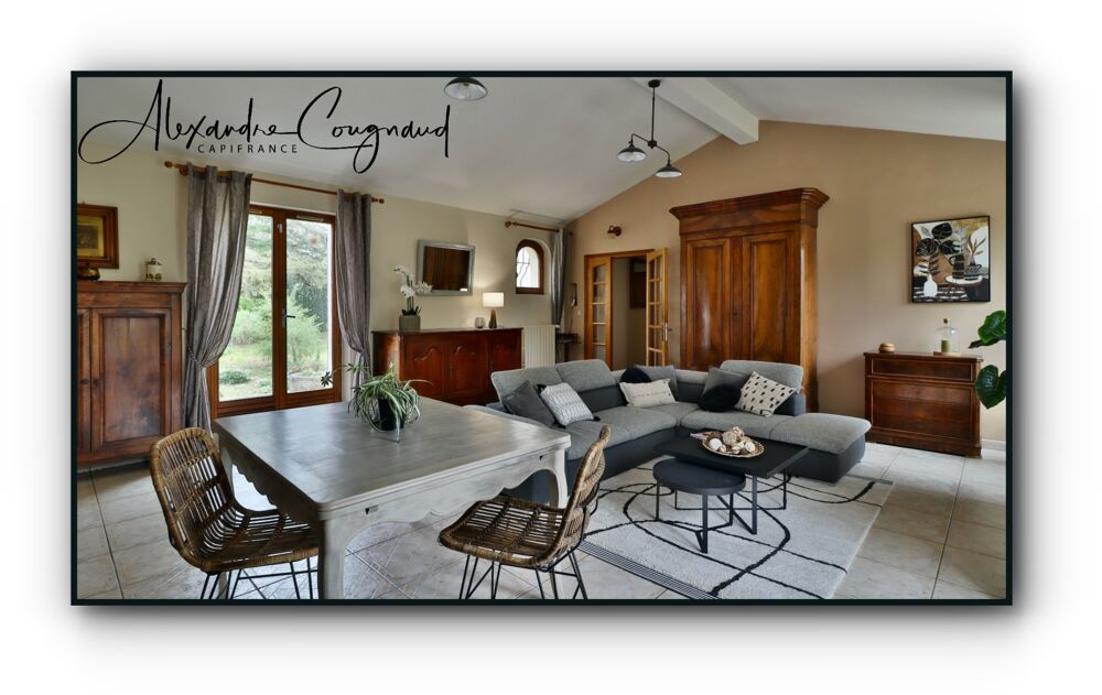 Dpt Tarn (81), à vendre SAIX maison 7 chambres - 208 m² - Terrain clos de 1400 m² - Double garage