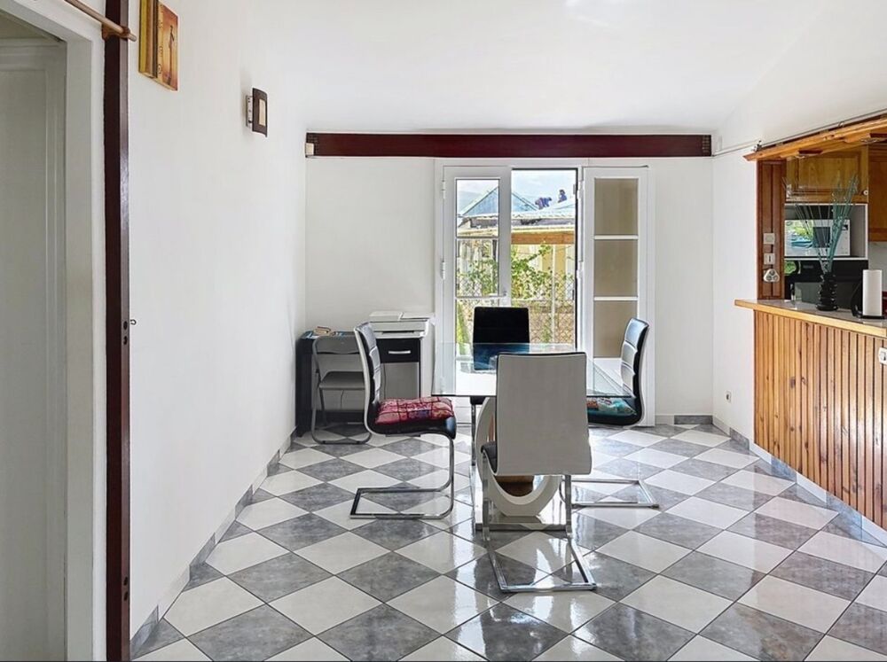 Vente Maison Maison à vendre 4 pièces LAMENTIN (971) Lamentin