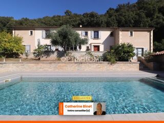  Propri�t�/ch�teau � vendre 15 + pi�ces 922 m�